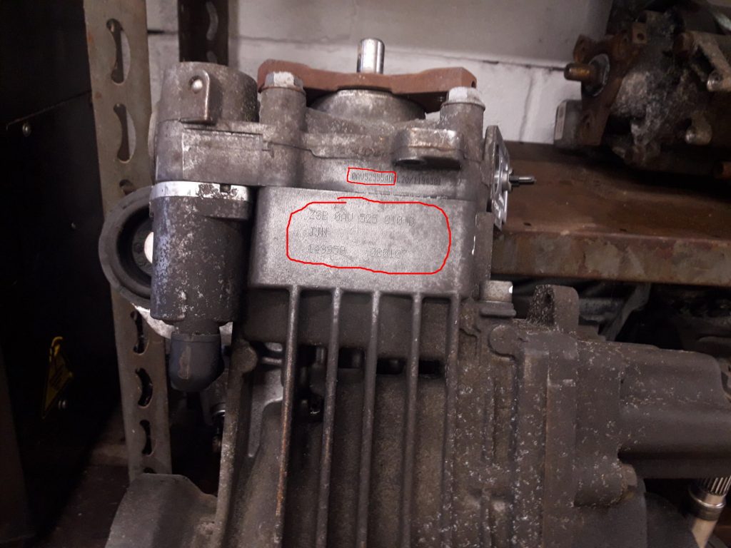 Rear differential final drive and haldex coupling with part number ZSB 0AV 525 010 D JJN 149959 080107 circled